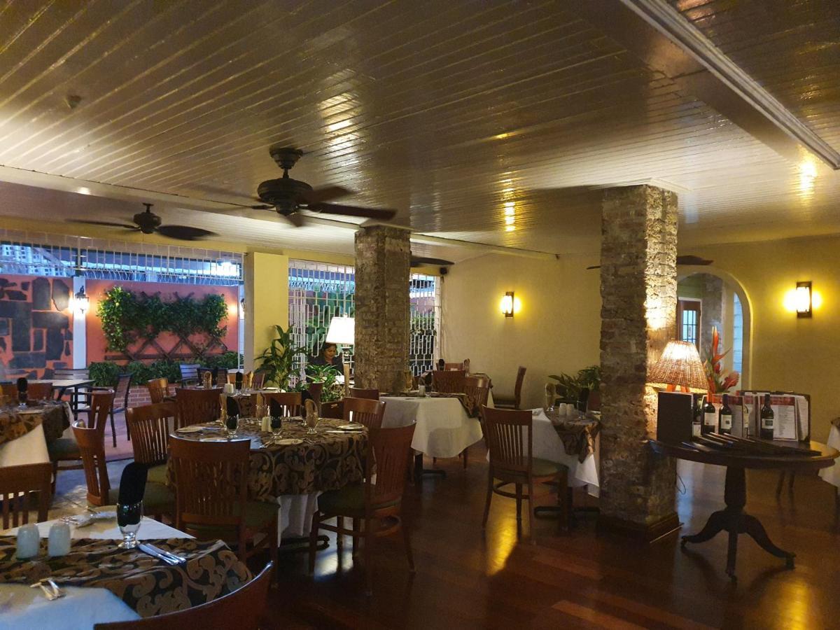 Cara Lodge Hotel Georgetown Eksteriør bilde